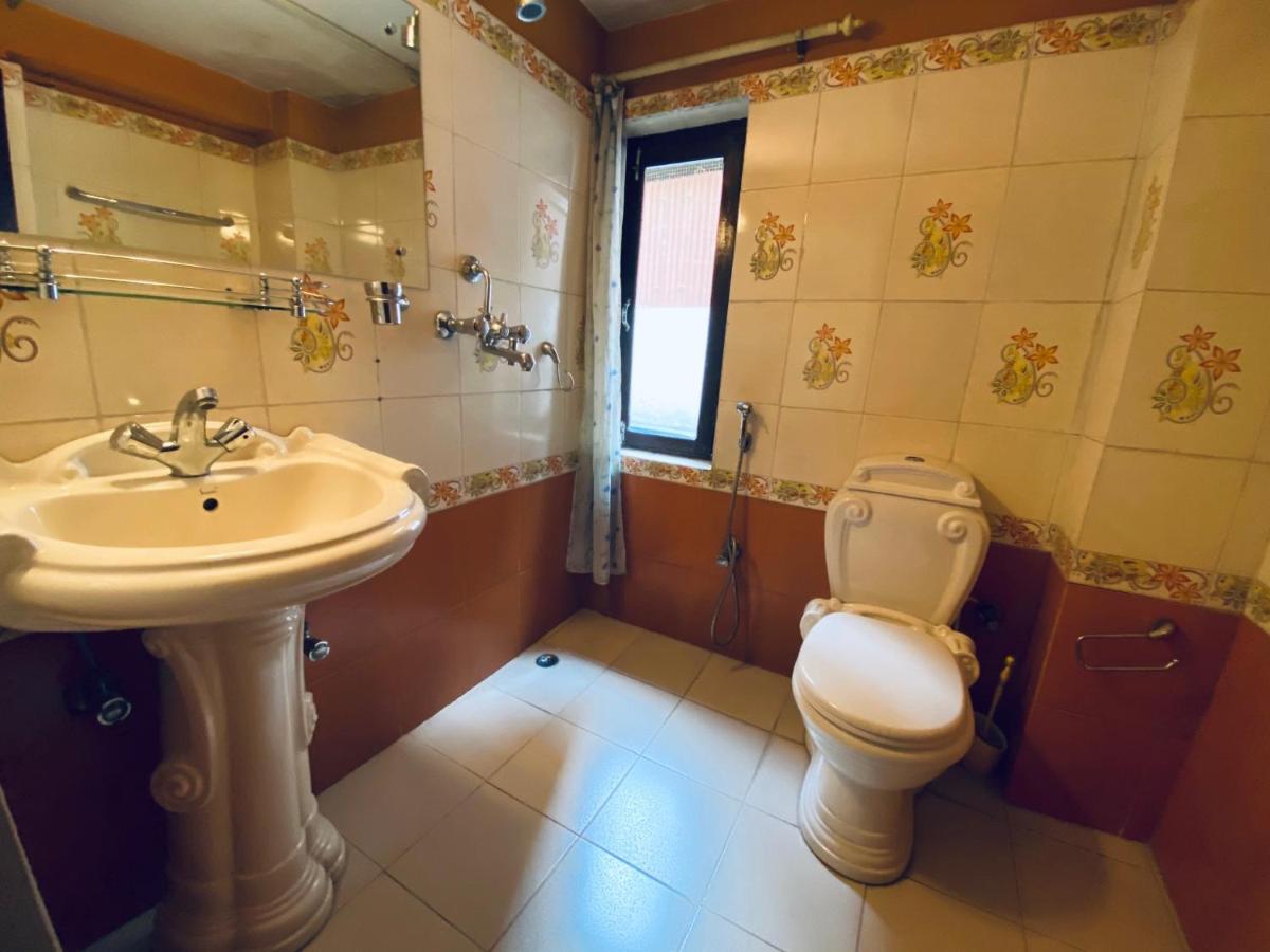 Souvenir Guest House Katmandu Dış mekan fotoğraf