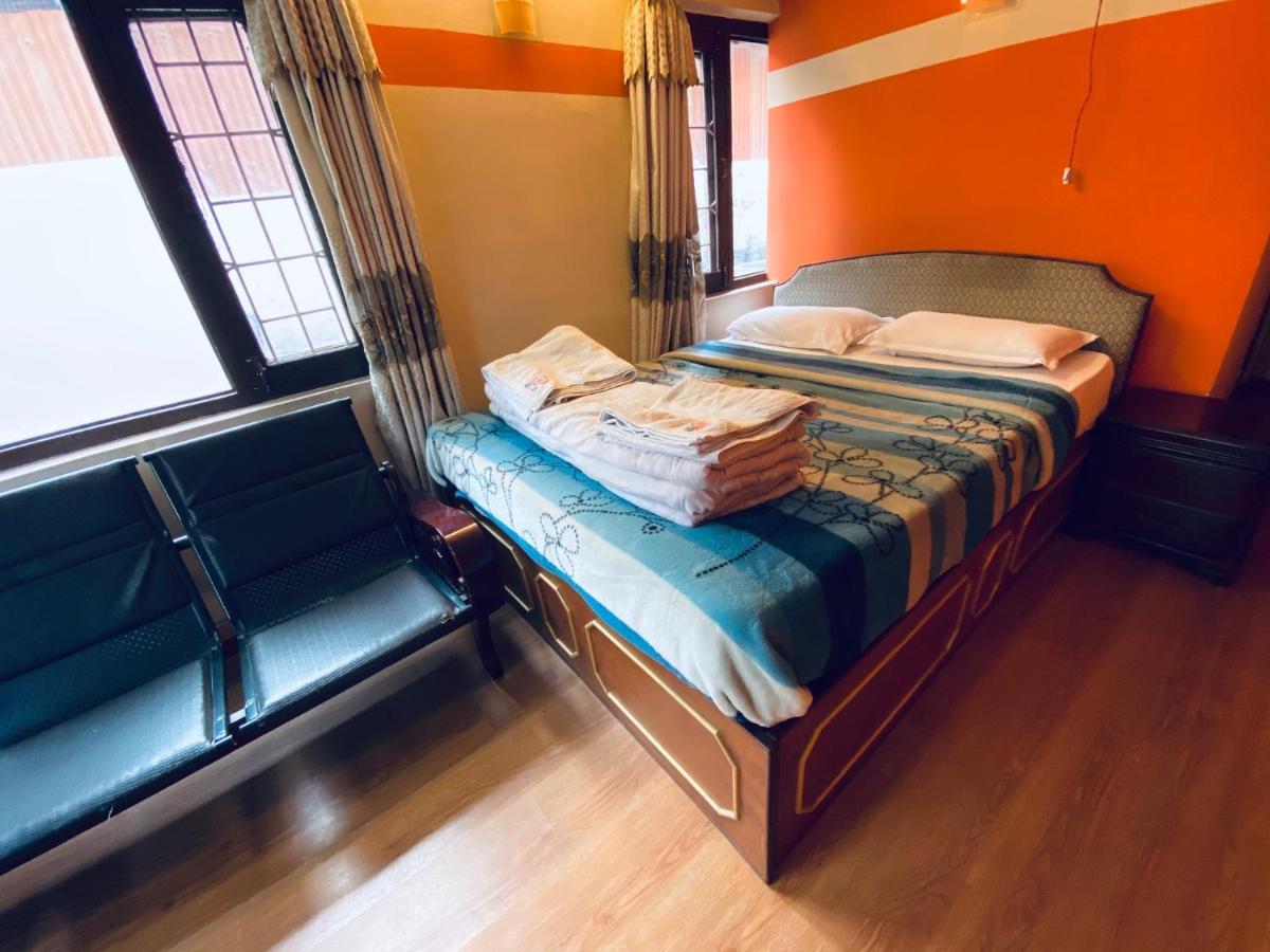 Souvenir Guest House Katmandu Dış mekan fotoğraf